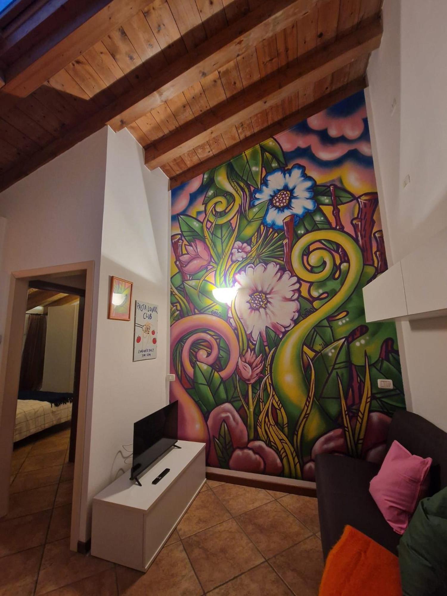 Pati Bilocale - Graffiti'S Apartment Bergamo Exterior photo