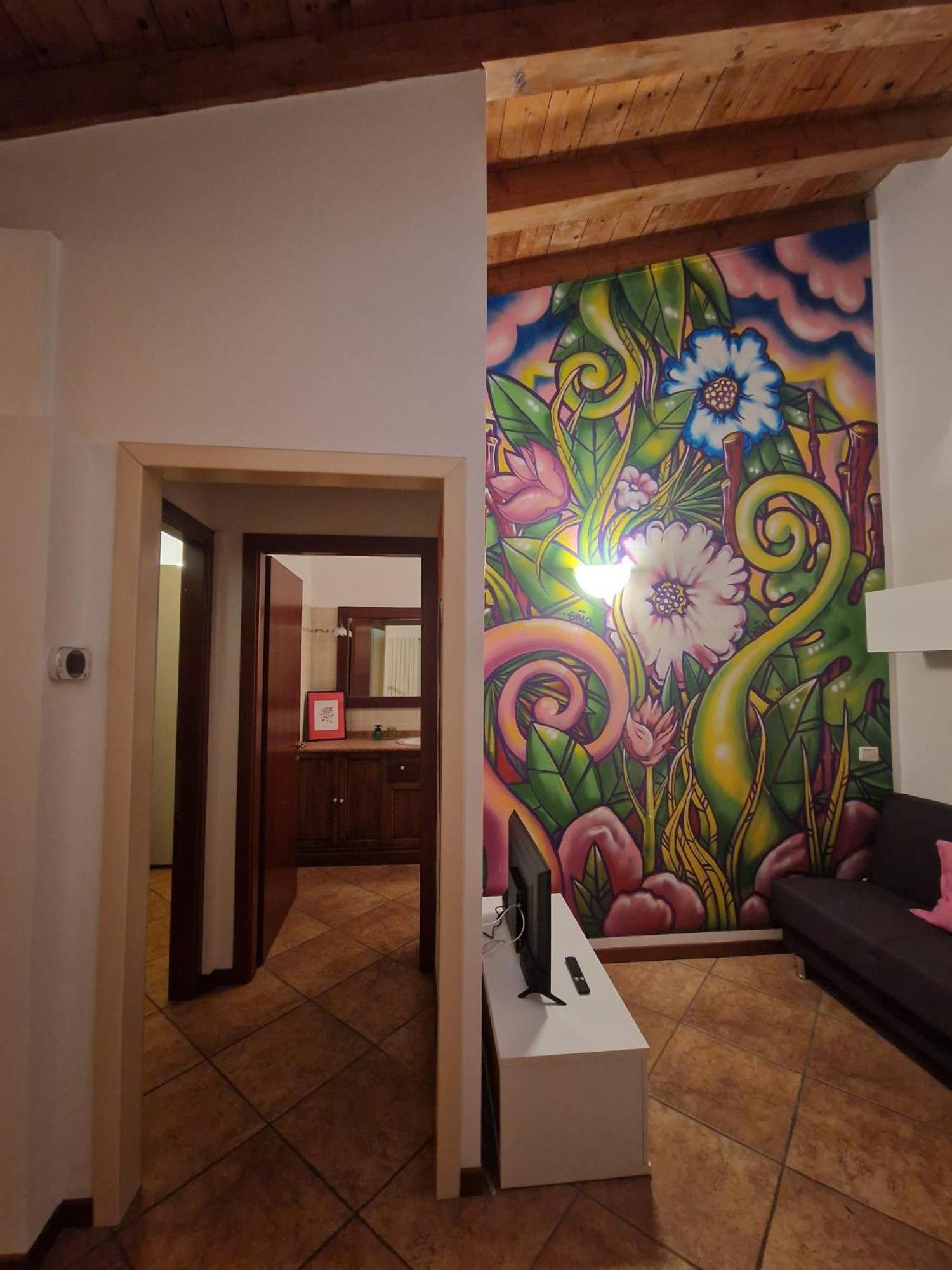 Pati Bilocale - Graffiti'S Apartment Bergamo Exterior photo